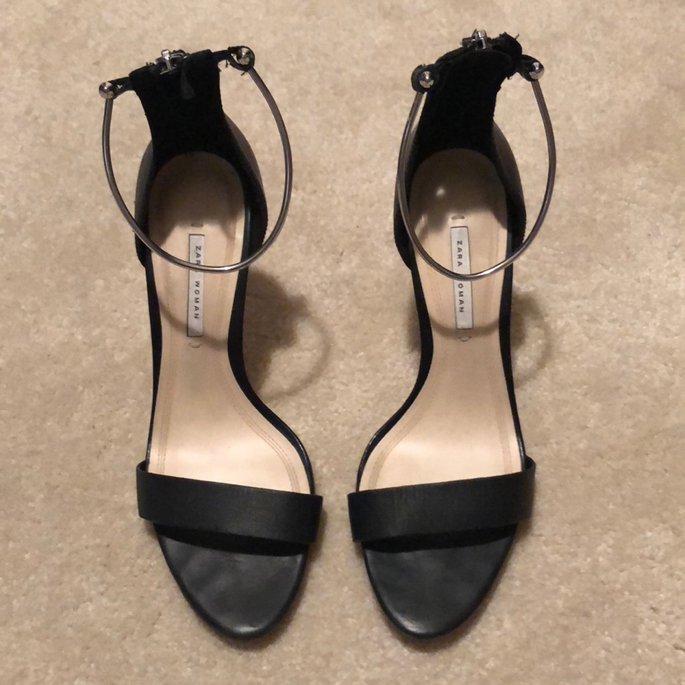 Zara woman black heels